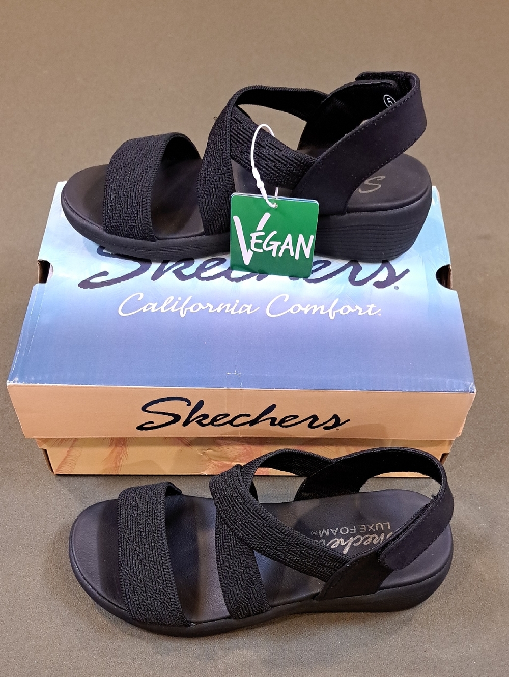 Skechers Arya - Very Mindful Wedge Sandal - Color: Black - Size: Women 5